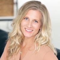 Monique Resch