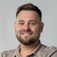 Dan Henry