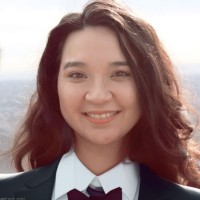 Julia Uy