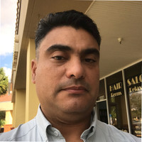 Harry Olivares