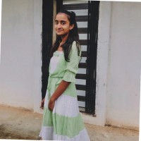 Komal Nahta