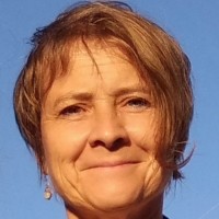 Anne Simon