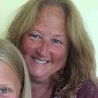 Lynn Holcomb