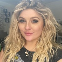Alena Leah