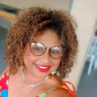 Verônica Gomes