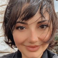 Holly Geozalian