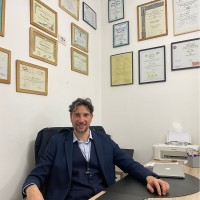 Dr. Marco Carlon