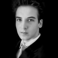 Paweł Majchrowicz .