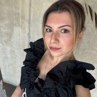 Zeynep akay