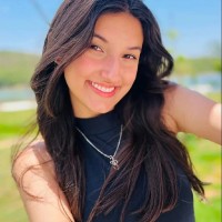 Evellyn Lopes