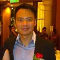 Raymond Lee