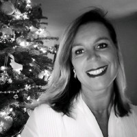 Yvonne Van Vliet