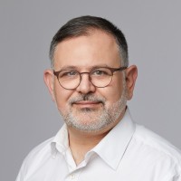 Kamyar Hedayat