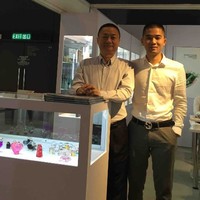 黄东林