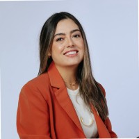 Kelly Versiani Ferreira