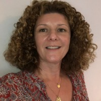 Julie Gard