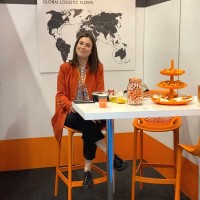 Alessia Pedersoli / Van Der Vlist Iberia-Business Account