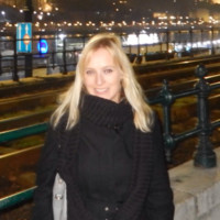 Devorah Van Den Berg