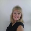 Debbie Luvara