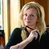 Lisa Dominique Machat