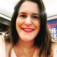 isadora maria lopes tavares