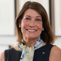 Jeanne C Potter