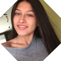 Ilona Gay