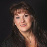Kelly Carroll