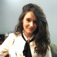 Maria Victória Oliveira