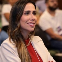 Liana Guimarães