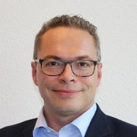 Eli De Hond