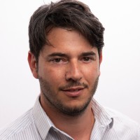 Moti Erdeapel