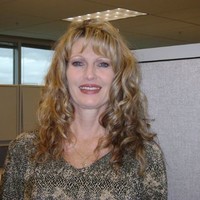 Julie Annouchi