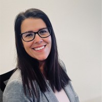 Anita Olajos