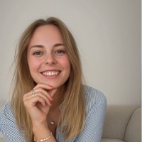 Simone Höfler