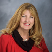 Joyce Lavrar