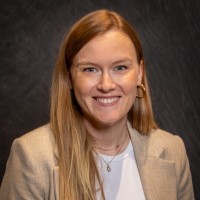 Sara Parkinson, Apr