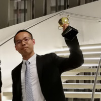 Zhi Li