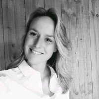 Linda Van Schaik-Eijkhout