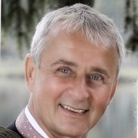 Andreas Schmid