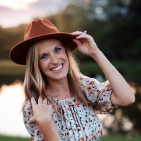 Kendra E.