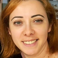 Sandra R.