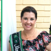 Myrna Van Eyk