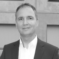 Dr. Gregor Kron