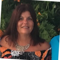 Melanie Jones (Assoc.Cipd)