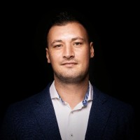 George, Cătălin Coman