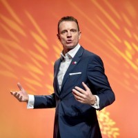 Simon Bowler