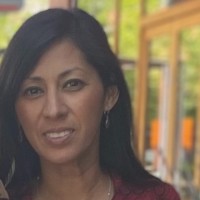Sandra Flores, Mpa