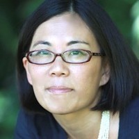 Christine S Kim