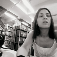 Stef López